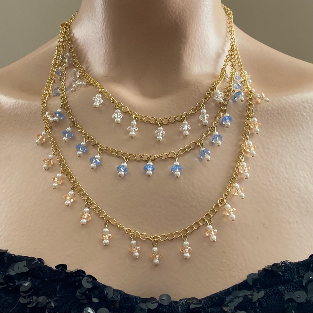 Handmade gold tone 3 tier faux pearl, multicoloured crystal charm necklace. NWOT